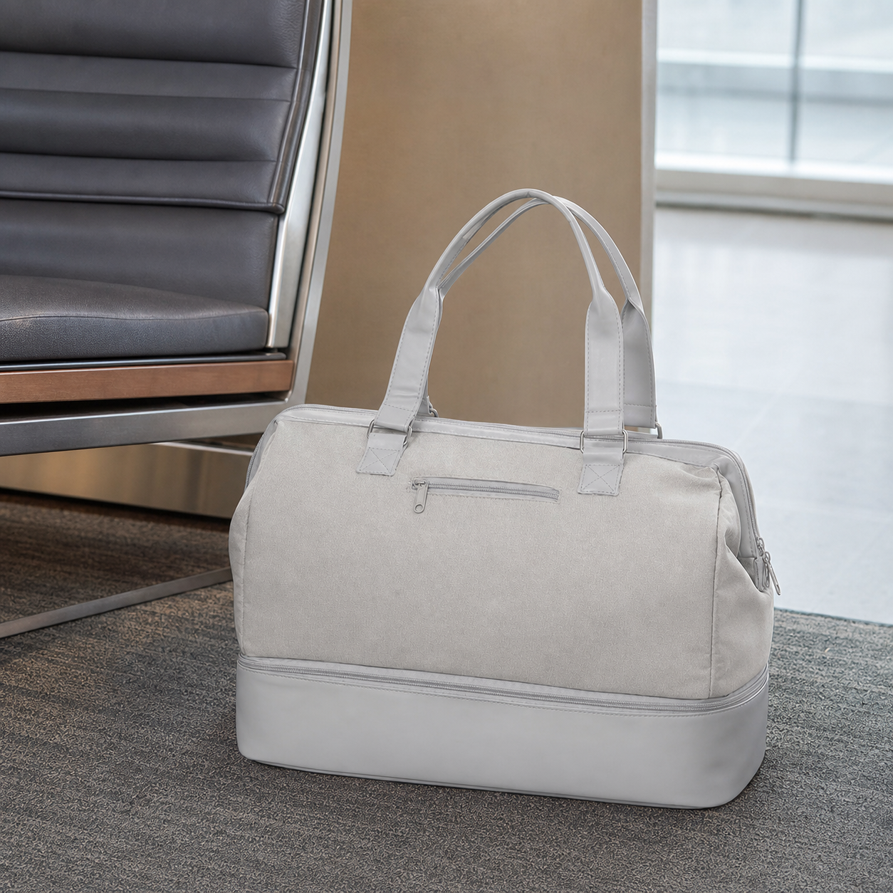 Weekender Travel Bag with Drop Bottom lifestyle